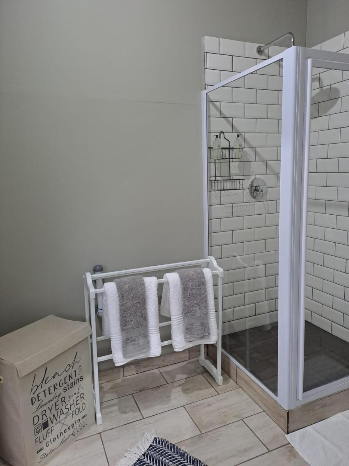 Happy Daze Apartment Swellendam Luaran gambar